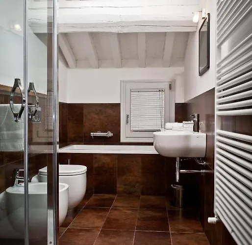 Callegherie 21 Boutique Bed & Breakfast 4*