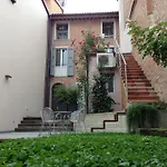 Callegherie 21 Boutique 4* Imola
