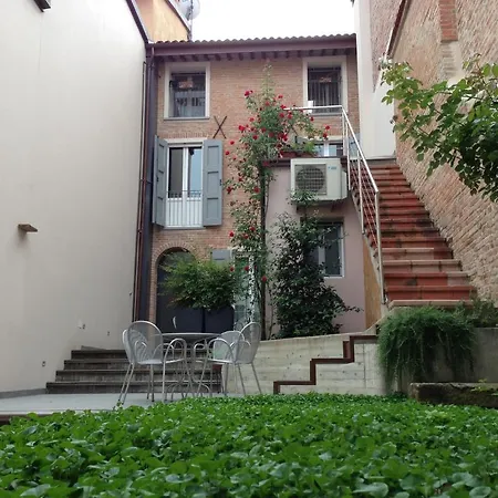 Callegherie 21 Boutique 4* Имола