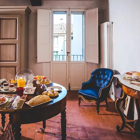 Callegherie 21 Boutique 4* Имола